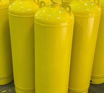 High purity ammonia gas (NH3) stored in durable yellow NH3 tanks from DSW Factory 