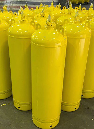 high-purity ammonia gas (NH3) stored in durable yellow NH3 tanks from DSW Factory.