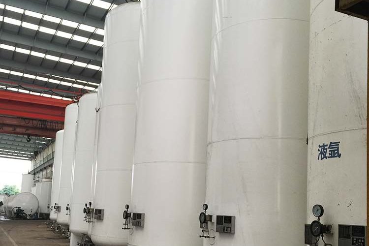 cryogenic tank manufacturers