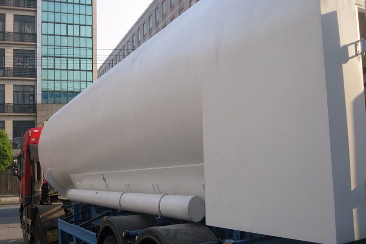 Manufacturer-of-Cryogenic-Semi-trailer