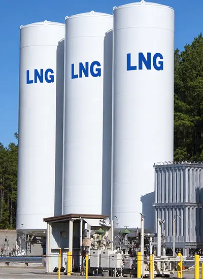 Leading LNG tank manufacturers and large scale liquefied natural gas storage tanks